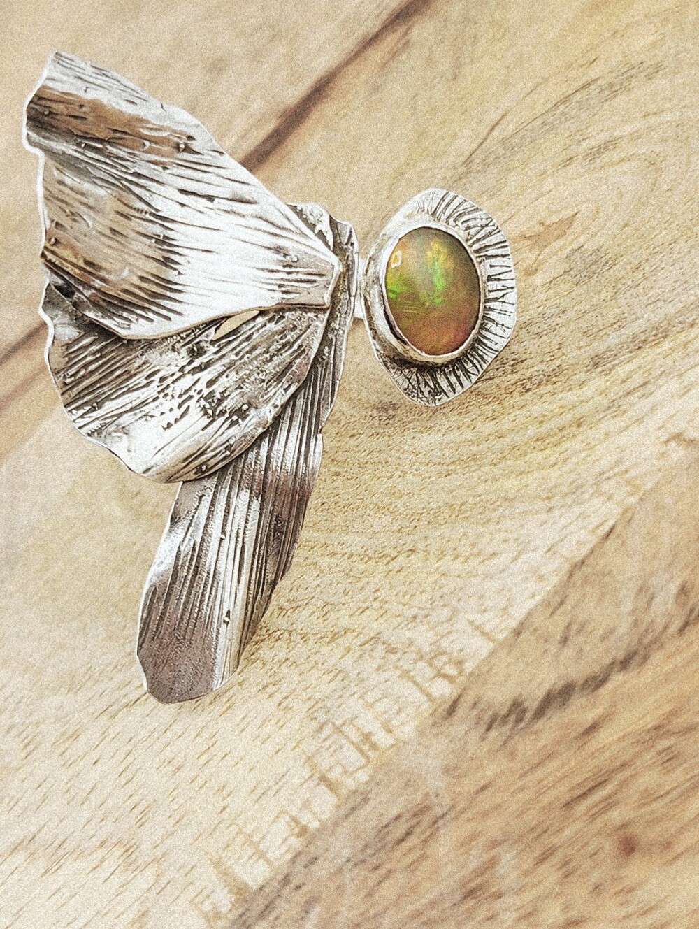 OPAL GEMSTONE BUTTERFLIE RING ADJUSTABLE SIZE FROM 7/9.5 - Picture 3 of 16